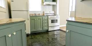 Come live at the Bay! Two Bedroom Willoughby Beach Cottage Available August 1st Gallery 8
