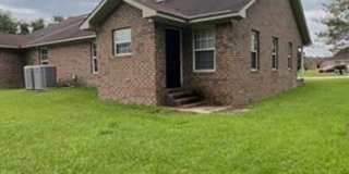 3 Bed 2 bath ready to move in!!! Gallery 1