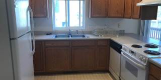 Pet Friendly 3 Bedroom 2 Bathroom Duplex Gallery 11