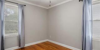 212 Devillen Avenue Gallery 8