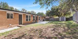 2316 Hermanson- Heart of Waco Gem Gallery 8