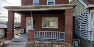 Available NOW! 3 Bedroom home with fenced in yard! Available NOW! 3 Bedroom home with fenced in yard! Gallery 1