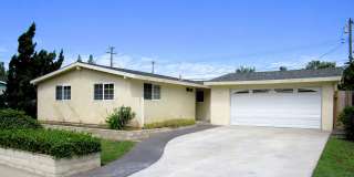 Modern Renovated Single Story 3-Bedroom, 2-Bathroom House Gallery 1
