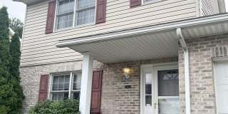 121 Donna Avenue Gallery 1