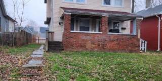 SOUTHSIDE TWO BEDROOM DUPLEX WITH LARGE BACK YARD SOUTHSIDE TWO BEDROOM DUPLEX WITH LARGE BACK YARD Gallery 1