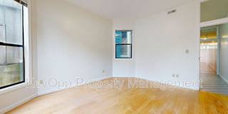 2136 Hayes Street Gallery 12