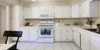 Alpine Village Apartments Gallery 21