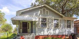 4 Bedroom Gentilly Home with Large Yard! Must See! 4 Bedroom Gentilly Home with Large Yard! Must See! Gallery 1