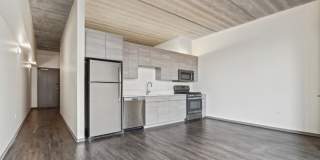 1922 N Milwaukee Ave 1922 N Milwaukee Ave Gallery 1