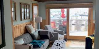 317 Bay Walk Gallery 6