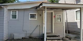 Charming 1-Bedroom Apartment with Hardwood Floors Near Downtown San Antonio Gallery 1