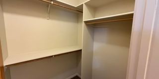 3 Bedroom Town Home Available Near 4th Street SW & Bridge Blvd SW! Gallery 16