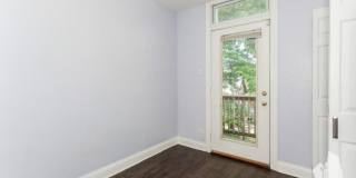 3848 N Southport Gallery 8