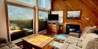 Fully Furnished 2BD/2BA Mountain Townhome | Cozy Pellet Stove | Parking Included Gallery 1