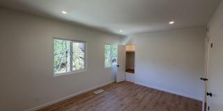 8535 Lookout Mountain Ave Gallery 31