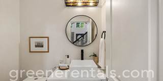 Luxurious 4BD 3.5BA Home in Campus Highlands Luxurious 4BD 3.5BA Home in Campus Highlands Gallery 15