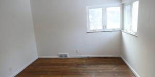 3191 East Broad Street Gallery 42