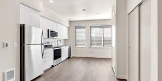Luxurious Studios with Rooftop Deck and Secured Entry! Gallery 23