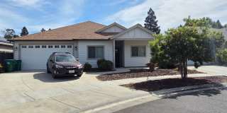 Lovely, newer 3 bedroom home with quiet, end of street location Gallery 1