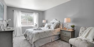 Verona at Silver Hill Gallery 42