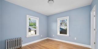 97 11th Street Gallery 19