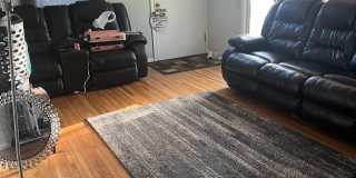 5607 Regent Ave N Gallery 1