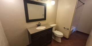 Great Condo in Golden Gallery 10