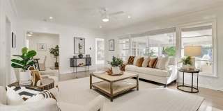 852 11th St Gallery 3