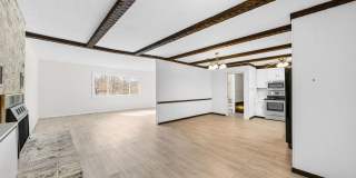 3 Bedroom 2 Bath Country Home For Rent in Dover! Gallery 1