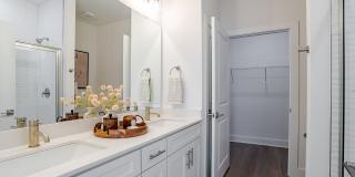 River Rock at Blume Road - 55+ Apartment Homes Gallery 36