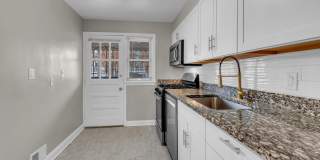 5520 SAGRA Road Gallery 12