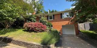 5021 CATHEDRAL AVE NW 5021 CATHEDRAL AVE NW Gallery 1
