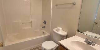 3 bed, 3 bath House Gallery 13