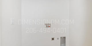Almost New House with AC! Gallery 41