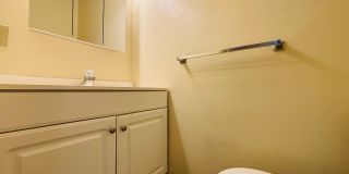 2 Bedroom, 1.5 Bath Townhouse Gallery 12