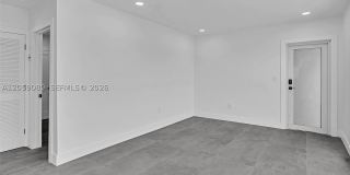 11900 N Bayshore Dr Gallery 17