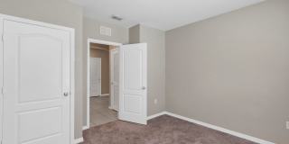 Sunny, Move-In Ready 4-Bed Home in Winter Haven with Modern Finishes and Two-Car Garage Gallery 12
