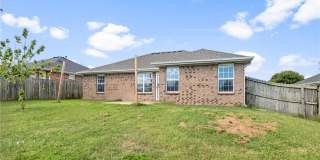 1002 Applewood Circle Gallery 24