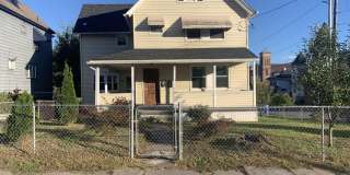 1406 N Main Avenue 1406 N Main Avenue Gallery 1