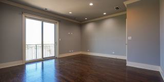 Luxurious 3BR/2BA Condo – Near University of Chicago in the heart of Hyde Park! Gallery 17