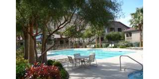 N.W. GATED COZY CONDO W/ COMMUNITY POOL AND SPA N.W. GATED COZY CONDO W/ COMMUNITY POOL AND SPA Gallery 1