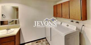 Enjoy this charming condo near Randall Park and Yakima Valley College, with water, sewer, and garbage included! Gallery 21