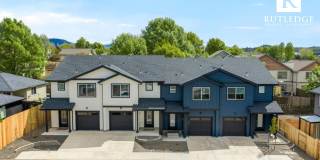STUNNING 3 Bed / 2.5 Bath Brand New Townhome!! Gallery 25