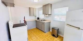 2722 S SUNRISE Court Gallery 14