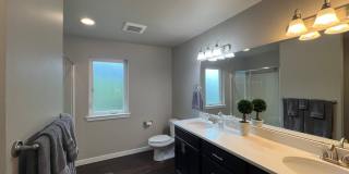 Newer 5 Bedroom House close to Shopping, Lake Padden, WWU, South Side of Bellingham Newer 5 Bedroom House close to Shopping, Lake Padden, WWU, South Side of Bellingham Gallery 28