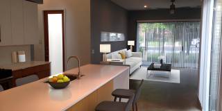 UT PRE-LEASE: 2009 Constructed 6 Bedroom / 3 Bath Home with Hot Tub - Open floor plan / Great Kitchen Gallery 1