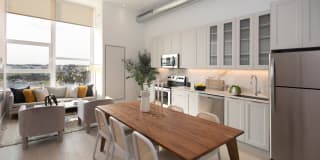 The Poplar Gallery 6