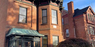 4 Bedroom 2 Bathroom House with Stunning Hudson River Views Gallery 1