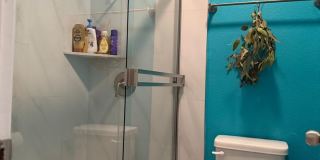 Move in Ready 3bed/3bath, beautiful backyard Gallery 21