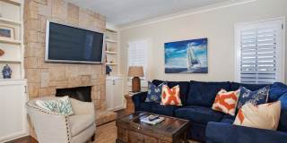441 Carnation Avenue Gallery 7